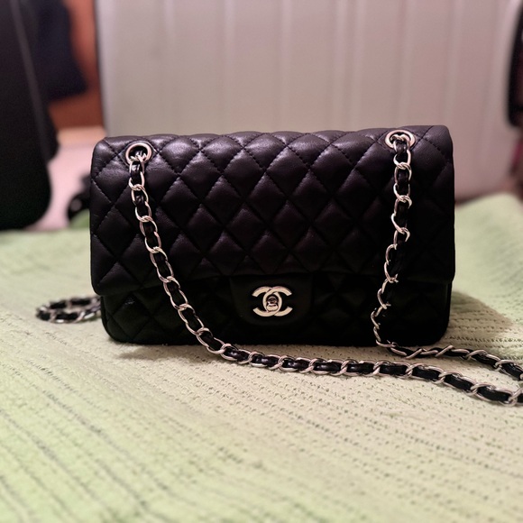 Real Chanel Purse with Paperwork. Brand New Never Used! RARE FIND! - Picture 11 of 15